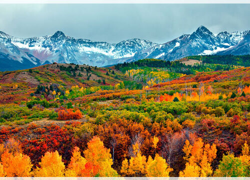 Mùa thu về trên đỉnh Rocky Mountain
